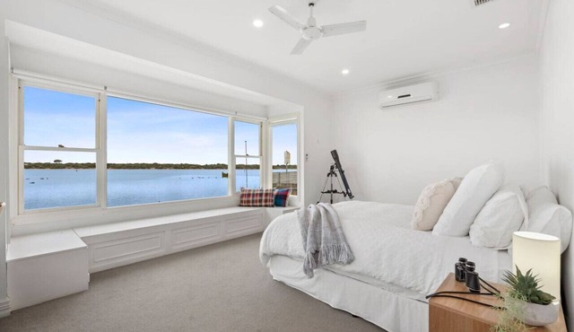 Riverside - 6 bedroom - Family Retreat - Portrush