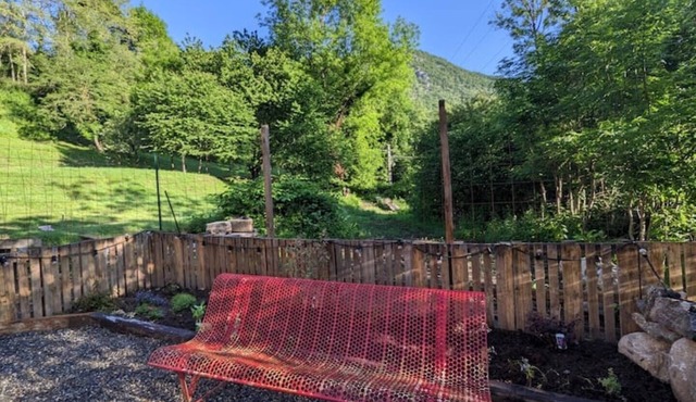 Riverside Cabin With Private Terrace + hot tub