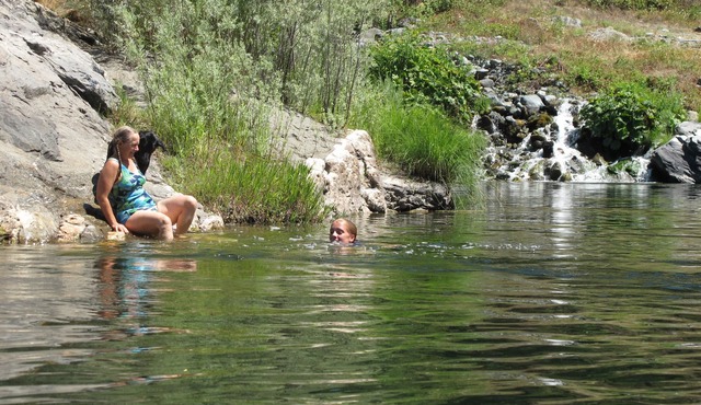Riverside cabin in the Klamath Mountains