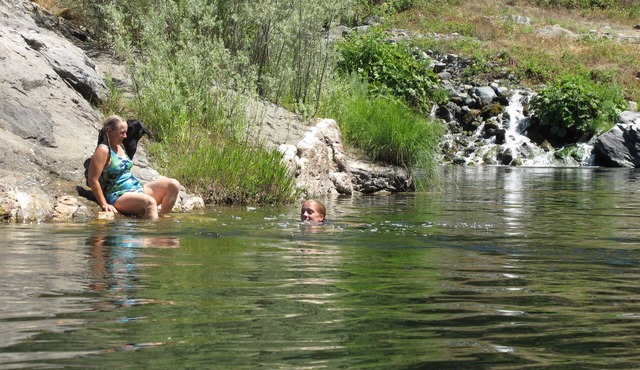 Riverside cabin in the Klamath Mountains