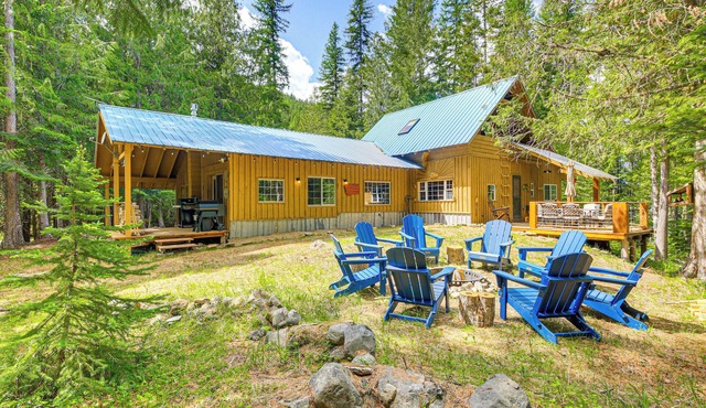 Riverside Cabin on 9 Acres in Montana