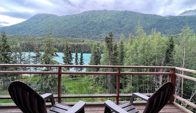 Riverside Cabin - Modern Cabin with Incredible Kenai River Views