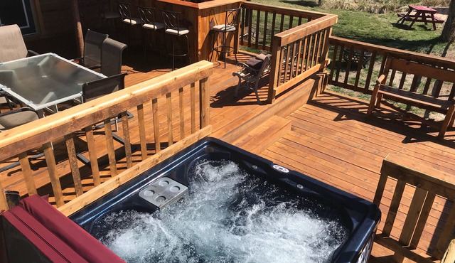 Riverside Cabin W/Hot Tub Near Fly Fishing And Hot Springs