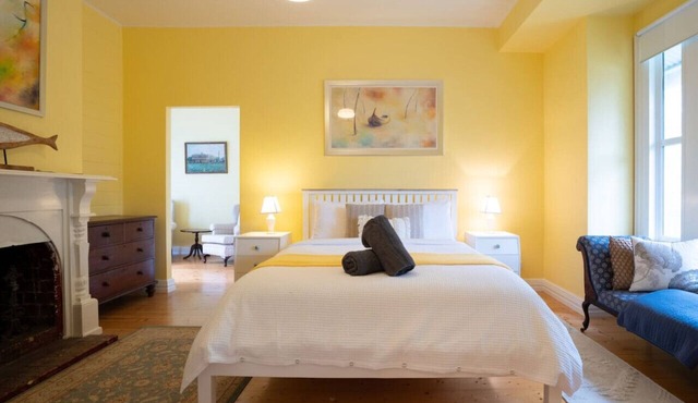 Riverside Charm - A stone`s throw to the river