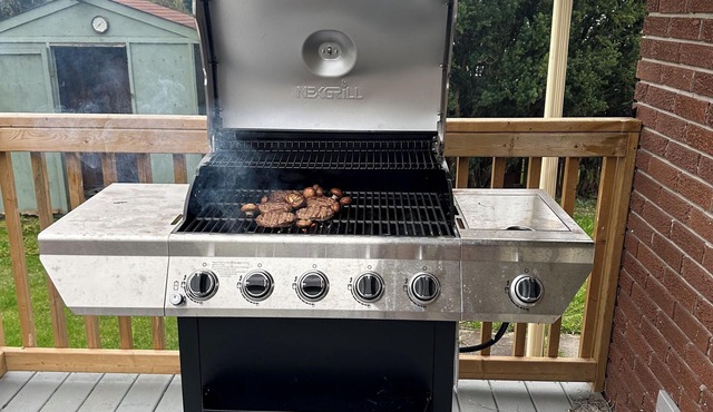 Riverside Charming Bungalow - Nature Retreat