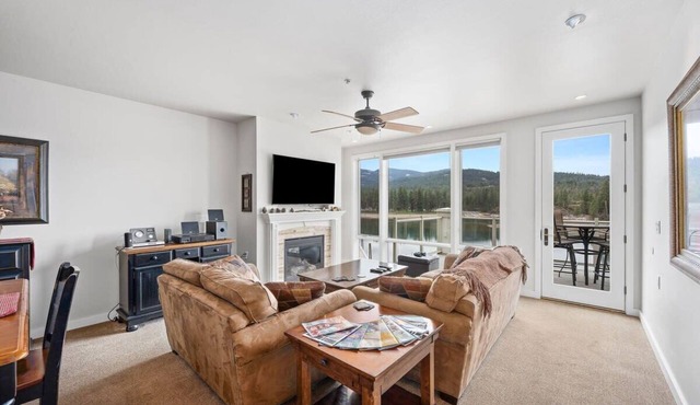 Riverside Condo - Gorgeous Spokane River View