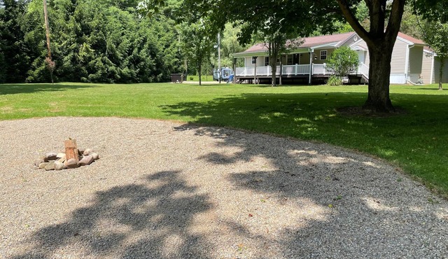 Riverside Escape - Riverfront Home on 1 acre