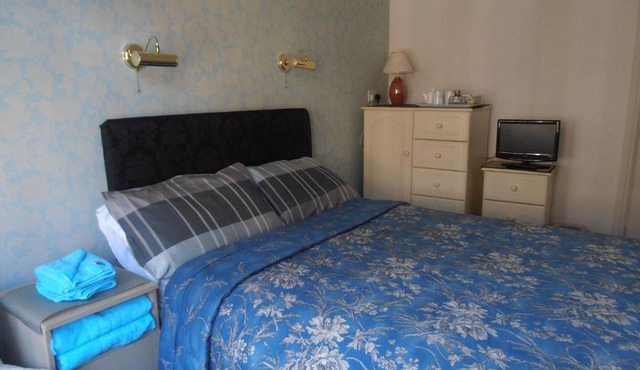 Riverside Guest House