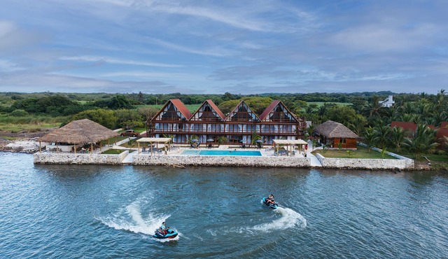 Riverside Hotel Chachalacas
