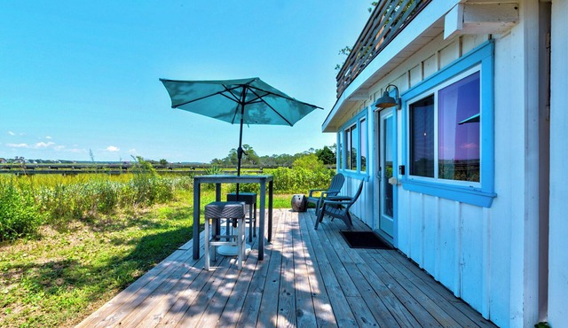 Riverside Inn and Cottages