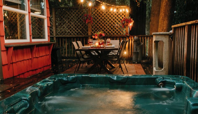 Riverside love shack