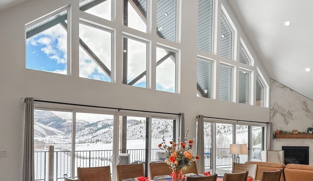 Riverside Luxury: Modern Mountain Retreat with Hot Tub and 3 King Suites!