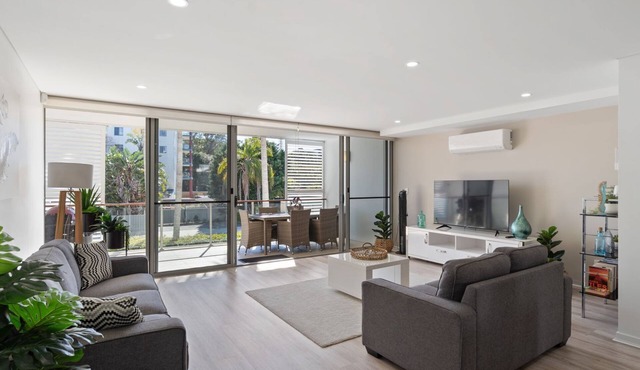 Riverside luxury apartment across two levels at Waterline.