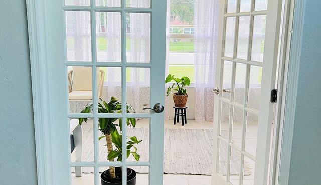 Riverside Oasis with Hot Tub!