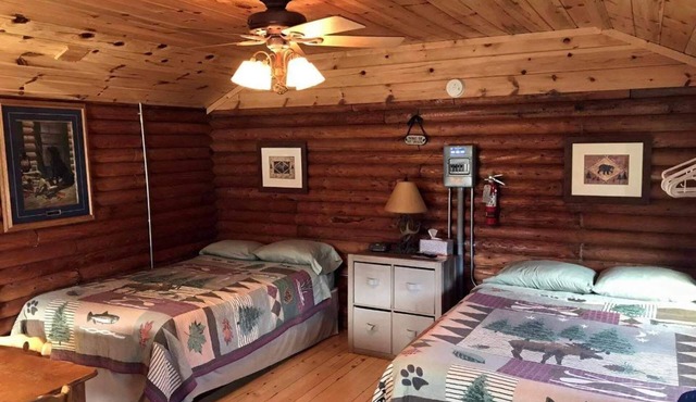 Riverside Retreat - Cozy Cabin #1