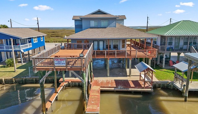 Riverside Retreat in Matagorda, TX