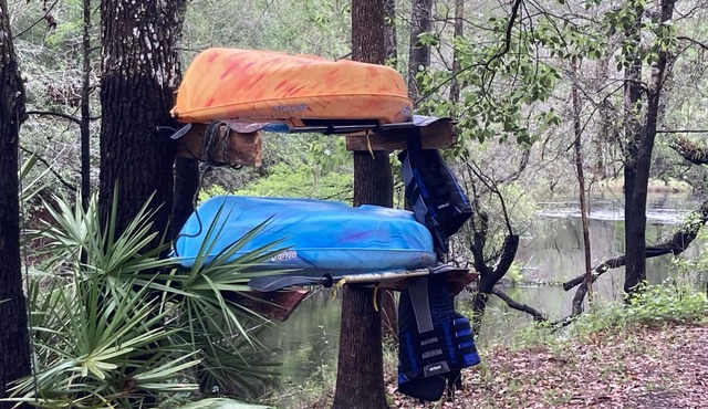 Riverside Retreat, Kayak, Swin, Fish