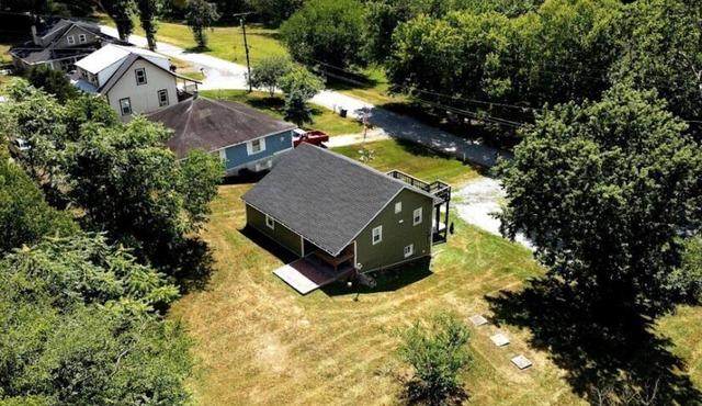 Riverside Retreat Sum