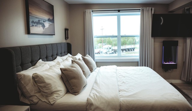 Riverside Suites