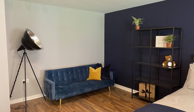 Riverside Townhouse, Only 20 Minutes from Brighton and Worthing