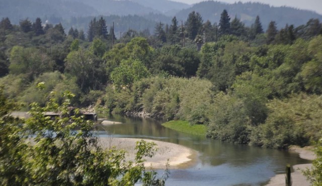 Riverstone Estate sleeps 12 Pool Bocce Spa