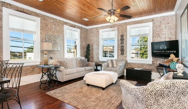 Riverview Condo | 1/1.5, Downtown, Washer/Dryer