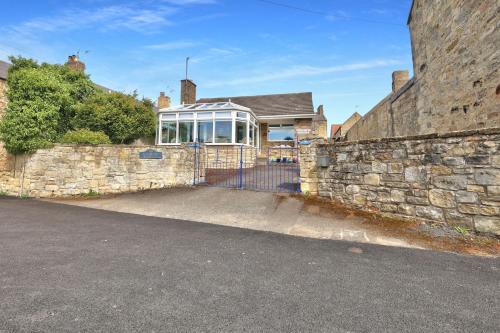 Riverview Cottage - North East Escapes