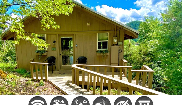 Riverview: Free Attraction Tickets, Hot Tub, River View & Access, 5 Mins To National Park