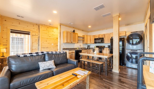 Riverview Garden Cabin 21A