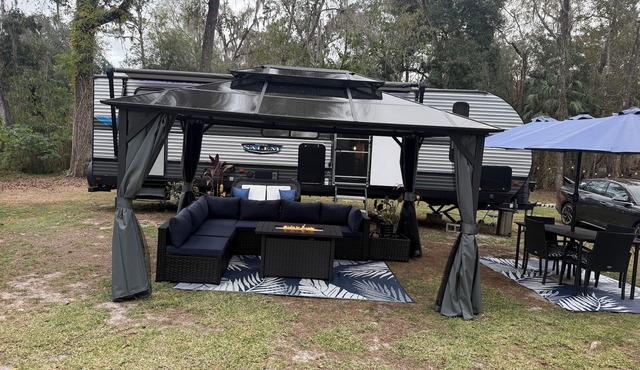Riverview RV weekend retreat