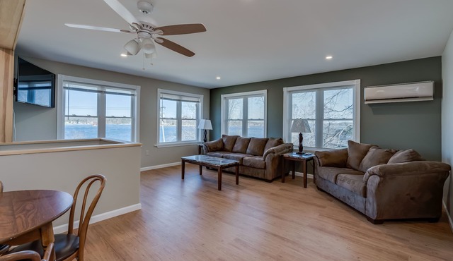 Riverview Townhouse IV in Downtown Alexandria Bay