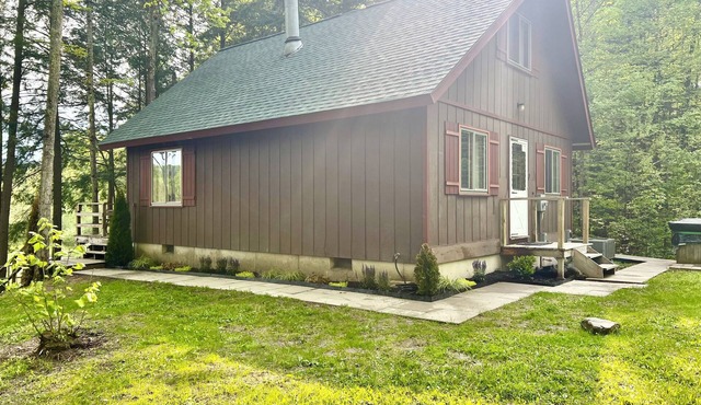 Riverwalk Chalet: HotTub