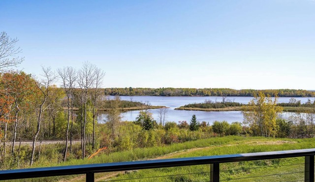 RiverWest Island View - Dog Friendly - Sauna - River View
