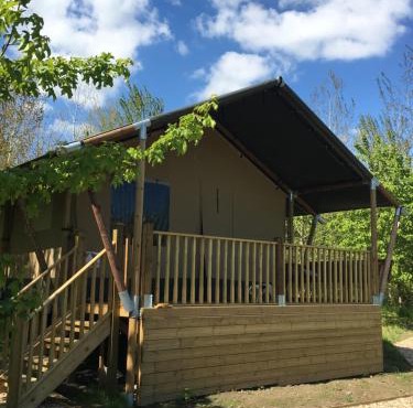 Riverwood Farm Glamping Safari Tent