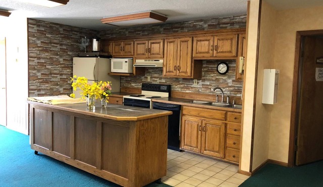 Riverwood Inn of Glenwood