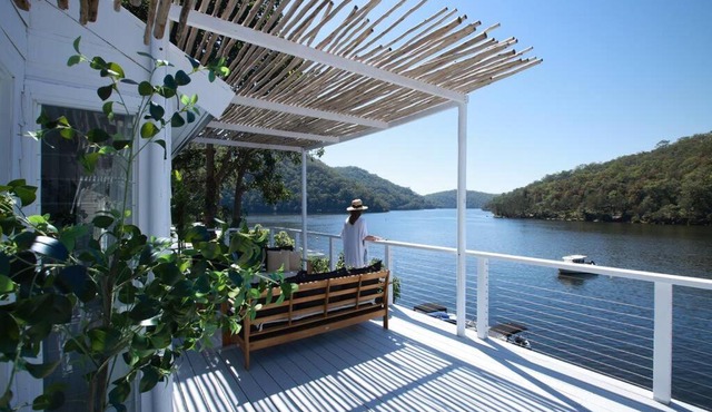 rivescape holiday home at Berowra Waters