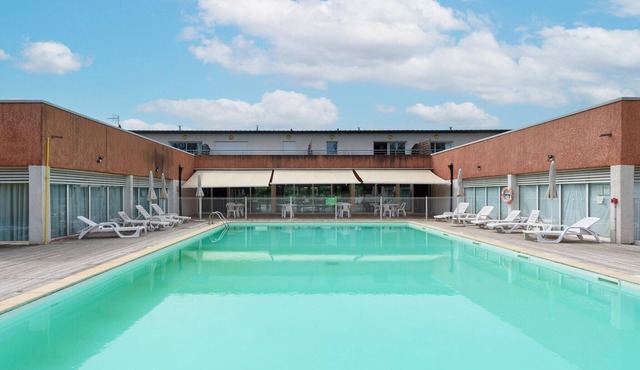 Rivières Countryside Retreat for 6