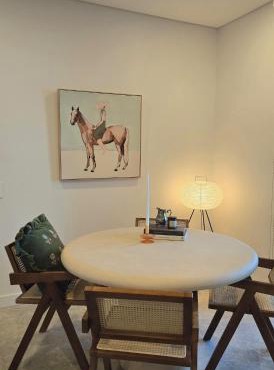 Rivi Retreat - Brand New Luxury & Central