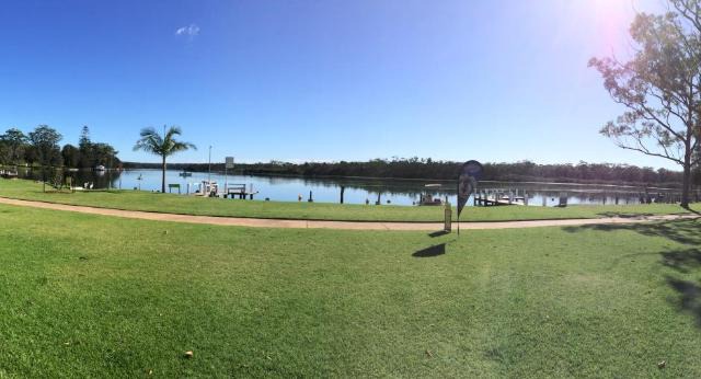 Riviera Caravan Park