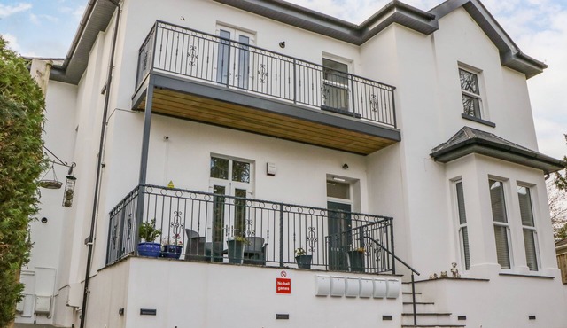 RIVIERA HEIGHTS, family friendly in Paignton