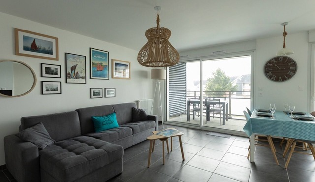 Riviera - T3 avec piscine partagée et parking