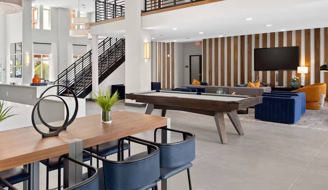Riviere 2BR Apartment Pet Friendly Oasis Sleeps 6 Close to Epic Universe Pool & Gym