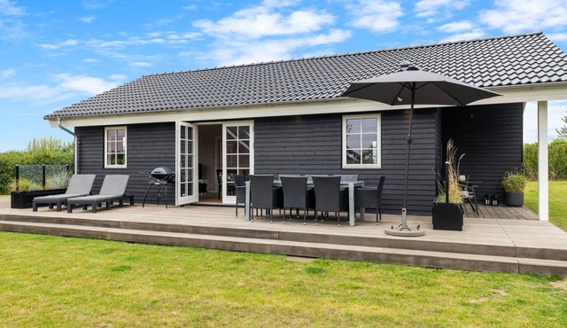 "Rixa" - 350m from the sea by Interhome