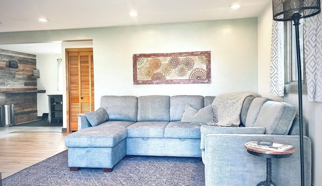 Rizen Cottage - A Cozy Montana Getaway