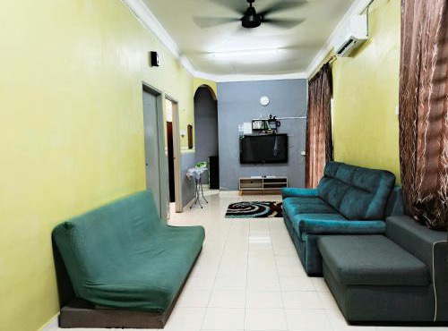 RIZQI HOMESTAY Sungai Siput with Wifi! Islamic Guest Only!
