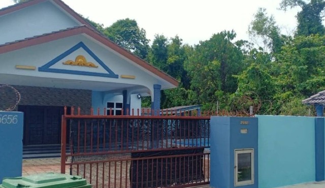 RKS Homestay with pool