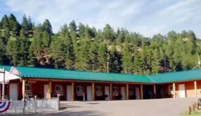 RM #9 Cozy spacious room