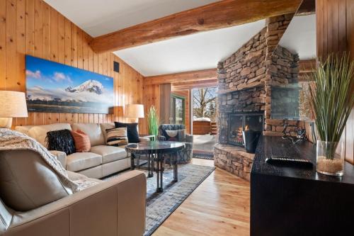 RMR: Eagles Rest 10 Condo in Teton Village