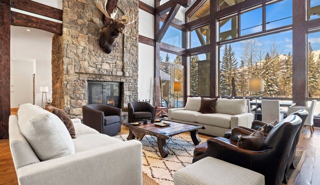 RMR: Grand View Retreat Home in Wilson