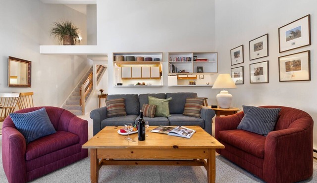 RMR: Mountain Maple #4 Condo in The Aspens